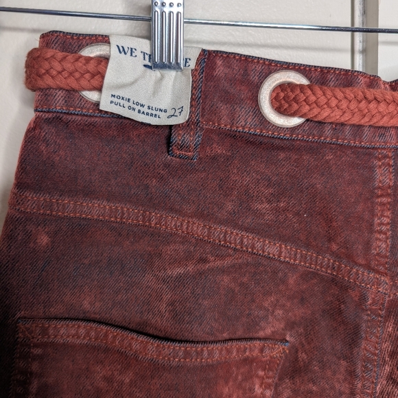 We The Free Moxie Low Slung Pull On Barrel Jeans in Chilli 27 NWT - Picture 8 of 10